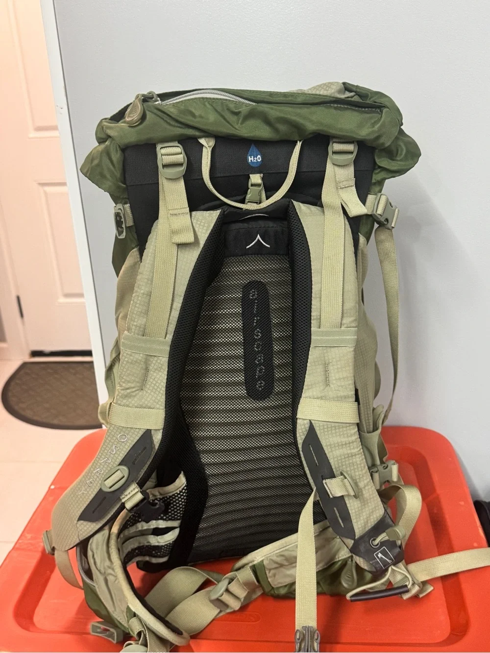 Osprey Kestrel 38 backpack
